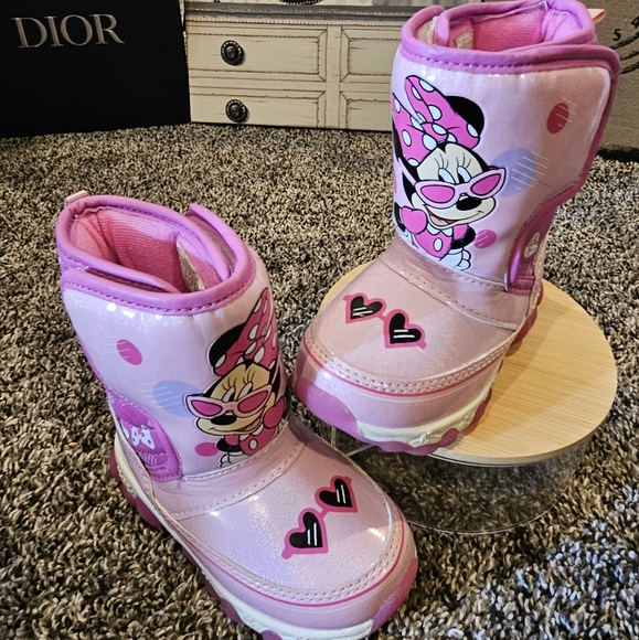Minni mouse pink snowboots - Picture 1 of 6